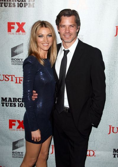 Alexis Knief And Timothy Olyphant 