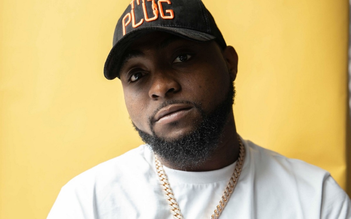 Davido threatens to quit music after fighting with Burna Boy - DNB ...