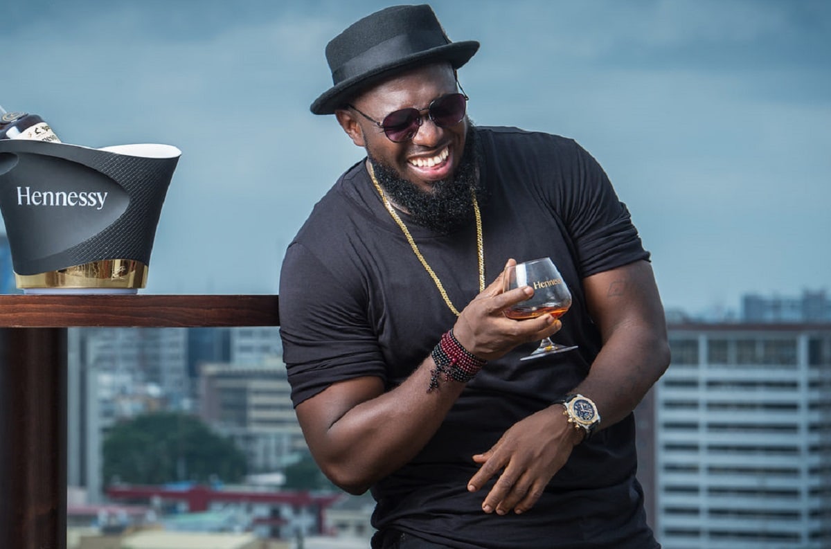 Top 10 richest Nigerian musicians ranked in 2021 - DNB Stories Africa