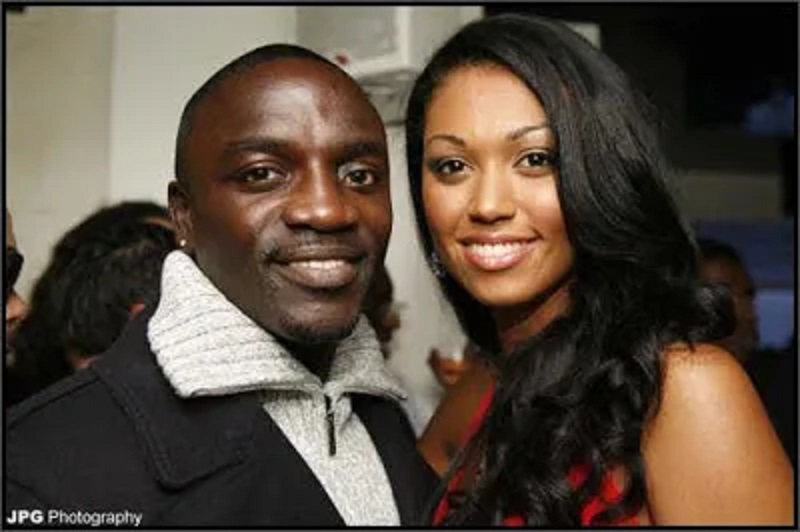 Married wife who. Akon жена. Akon семья. Akon 2008. Akon личная жизнь.