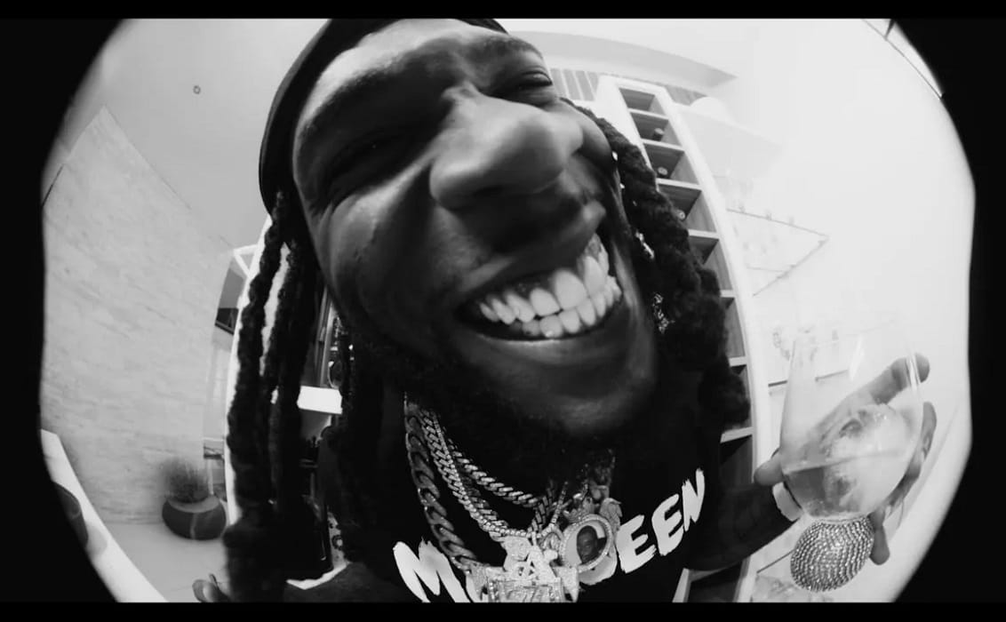 Burna Boy - 'Last Last' -Official Video, MP3 Stream - DNB...