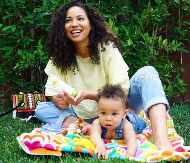 All about Jurnee Smollett's family, marriage, husband and kids - DNB Stories Africa