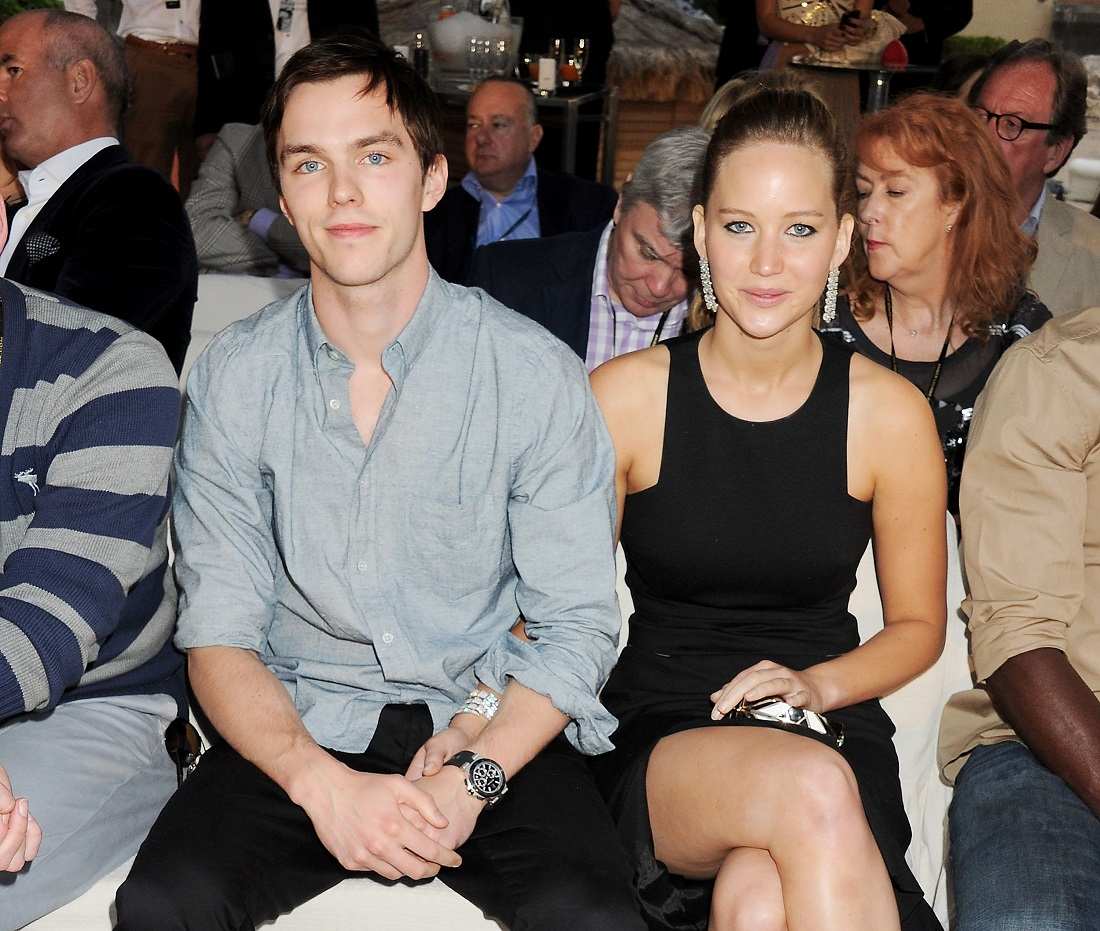 All about Nicholas Hoult's family, marriage, wife, girlfriends and kids ...